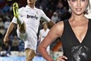 CR7 gửi nhầm ảnh sex cho vợ chưa cưới