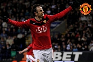 Đại gia Nga dùng lương khủng dụ Berbatov