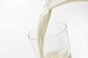 6 cách dùng sữa bất lợi cho sức khỏe