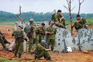 Tiếc cho "Mùi cỏ cháy"