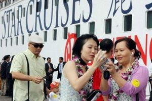 Ngành du lịch Việt Nam đón vị khách thứ 6 triệu