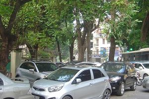Hà Nội: Phí đăng ký ôtô tăng gấp 10 lần