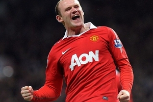 Ferguson thanh minh cho vụ “trảm” Rooney