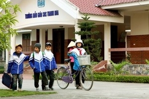 "Mong SOS tiếp tục hỗ trợ chăm sóc trẻ em Việt"