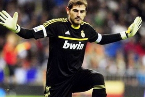 Tên Iker Casillas được đặt cho một con đường ở quê nhà