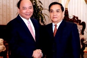 Thủ tướng Lào tiếp Đoàn đại biểu Chính phủ VN