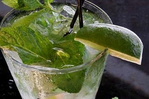 Làm nóng với cocktail “tình yêu”