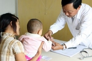 Hơn 2.400 ca tử vong do nhiễm AIDS trong năm 2011