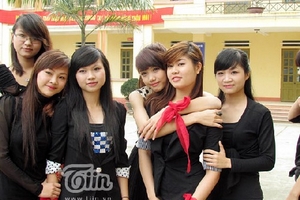 Rộn ràng Chung kết Miss Teen PTTH Trần Nhật Duật