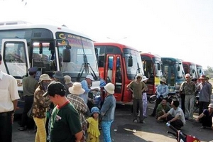 Lễ 30.4 và 1.5 tại TPHCM:  Giá vé xe khách sẽ tăng 40%