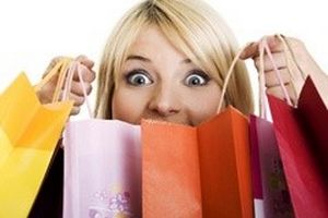 Nhớ 'mở to mắt ra' khi đi shopping nhé