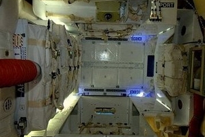 Ngắm nội thất tàu vũ trụ tư nhân Dragon