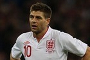 Gerrard lo lắng với chấn thương của ĐT Anh