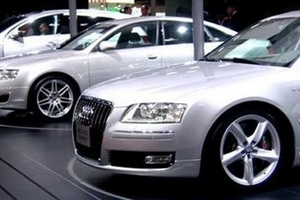 Ế ẩm: DN ô tô thuê đất để chứa xe thừa