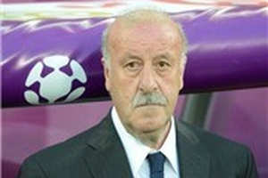 TBN thắng nhọc, Del Bosque thận trọng nói về cú ăn ba