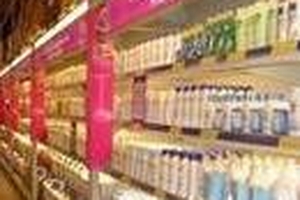 Tràn lan dầu gội đầu cực độc