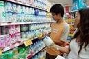 Cấm quảng cáo sữa cho trẻ dưới 12 tháng tuổi