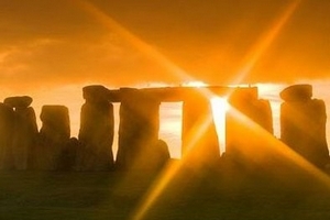 Lời giải bất ngờ về bãi đá cổ Stonehenge