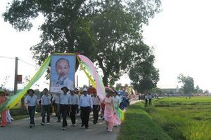 Lễ hội làng Sen năm 2012