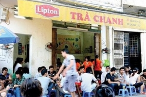 Đóng cửa công ty BĐS, đi bán trà chanh