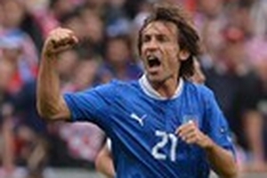 Pirlo: Đức đang run sợ trước Italia