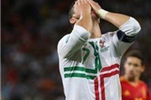 C.Ronaldo thất vọng vì nhận đá penalty cuối cùng