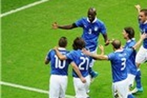 Hạ Đức 2-1, Italia vào chung kết gặp Tây Ban Nha