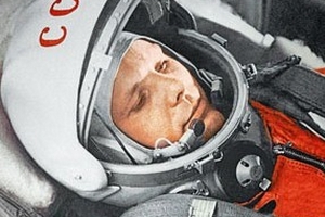 Mỹ trưng tượng người hùng Nga Yury Gagarin