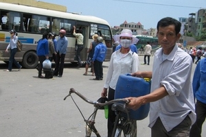 Giá xăng dầu giảm 5 lần: Cước vận tải “ngoan cố” đứng im