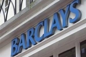 Moody's hạ bậc tín nhiệm ngân hàng Anh Barclays