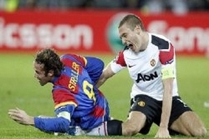 M.U đón tin vui: Vidic trở lại luyện tập