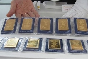 Vàng ngày càng mất giá!