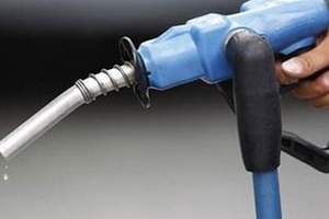 Giá dầu thô giảm mạnh