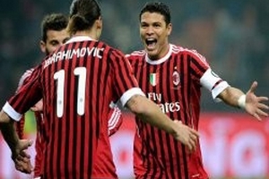 Milan đã đồng ý bán Ibrahimovic và Silva