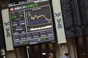 Giá dầu tiếp tục tăng