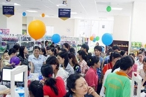 Sức mua thấp, siêu thị vẫn đua nhau mở rộng