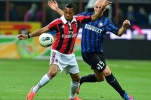 Milan trong vùng xoáy chuyển nhượng: Đến lượt Robinho ra đi?