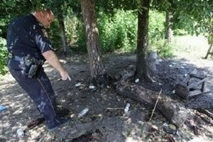 2 cầu thủ bị sét đánh chết vì ngồi dưới gốc cây