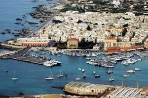 Vùng tự trị Sicily của Italy có nguy cơ bị vỡ nợ cao