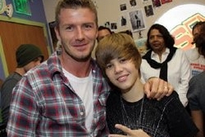 Quyết tâm lập đội bóng, Bieber nhờ Becks làm HLV