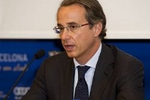 Barca lãi thêm 8,8 triệu euro sau mùa giải 2011/12