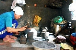 Nghệ nhân làng nghề thoi thóp sống