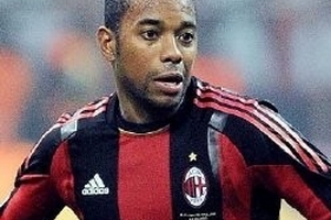AC Milan chuẩn bị bán tiếp Robinho