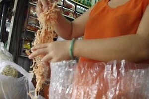 Tràn ngập mực giả nhập từ Trung Quốc