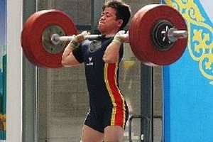 Đối thủ mạnh xin rút, Quốc Toàn sáng cửa huy chương