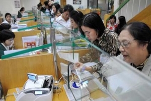 Người Việt thích gửi tiết kiệm hơn đi du lịch