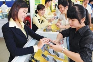 Hàng điện tử tìm lối ra