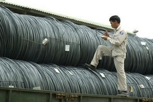 Thép Trung Quốc dìm thép Việt Nam