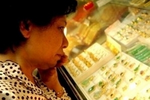 Giá vàng lại giảm 90.000 đồng trong ngày đầu tháng