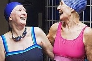 Lý do chính khiến phụ nữ sống thọ hơn nam giới